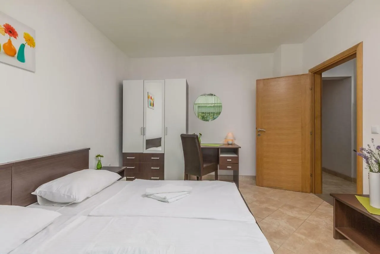 Holiday Home Villa Boras Novigrad Istria